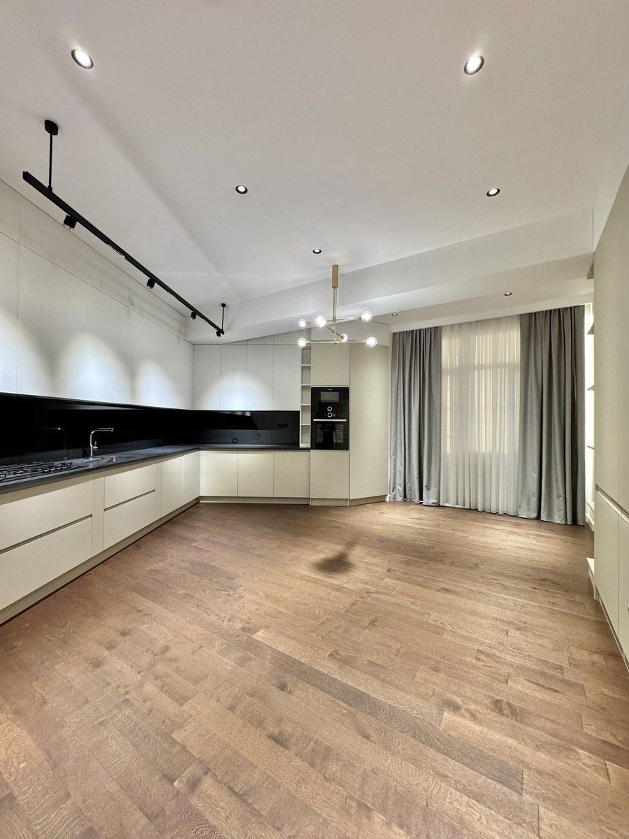 Satılır 5 otaqlı yeni tikili 285 m² — Mənzil, Bakı (5)
