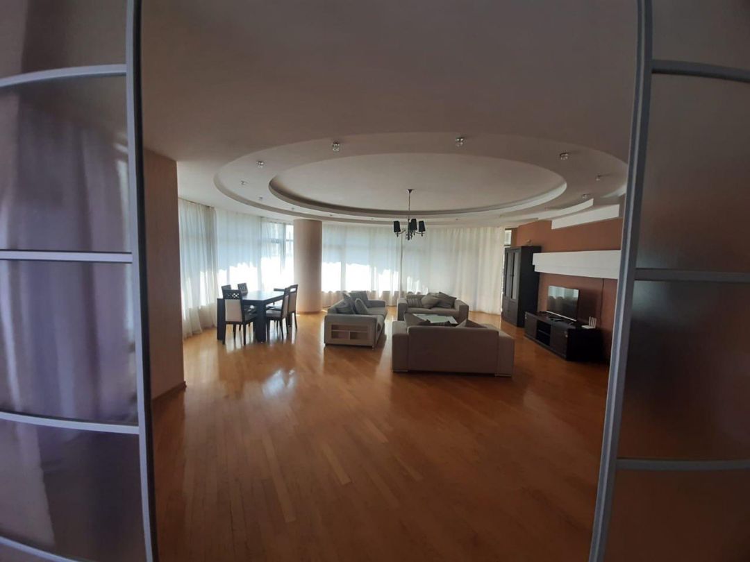 İcarəyə verilir 4 otaqlı yeni tikili 211 m² — Mənzil, Bakı (3)