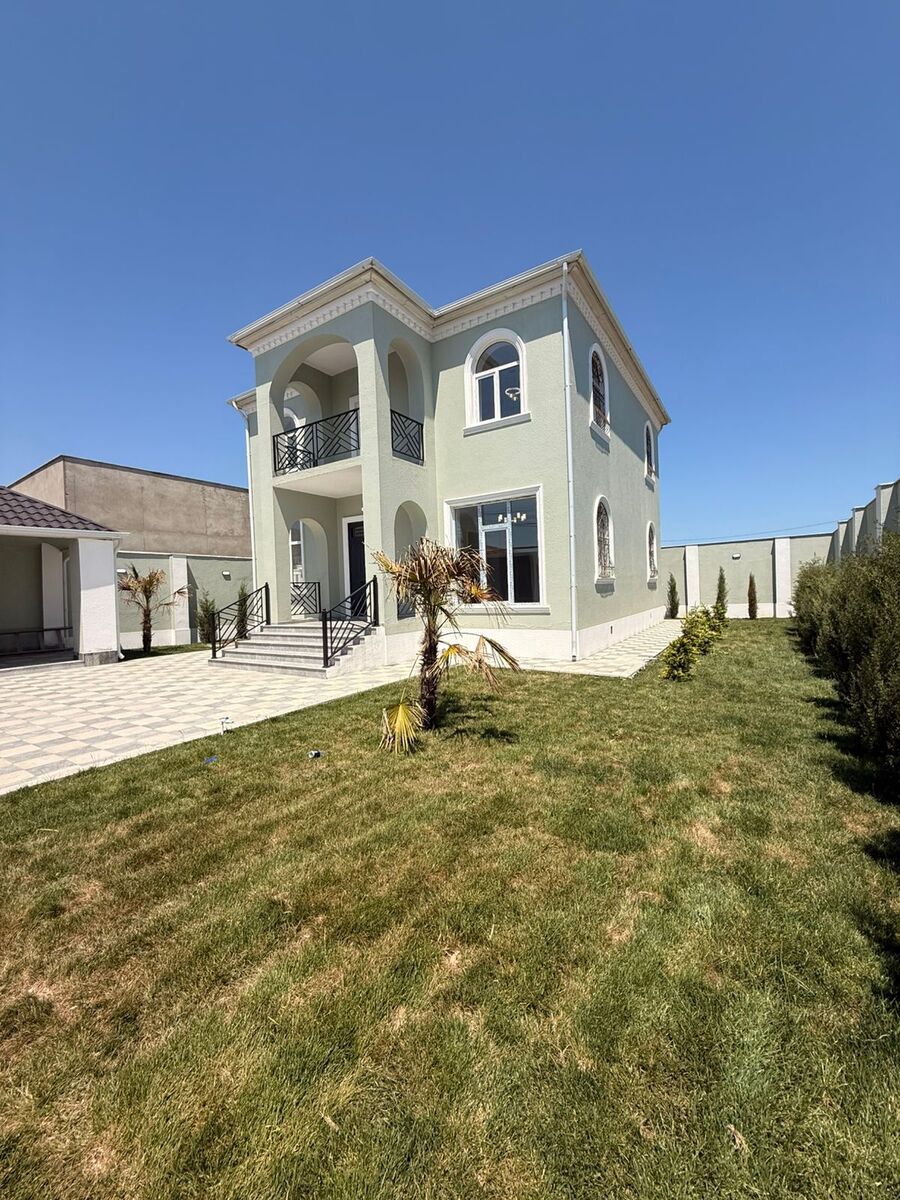 Satılır 4 otaqlı həyət evi/bağ evi 200 m² — Ev, villa, Bakı (3)