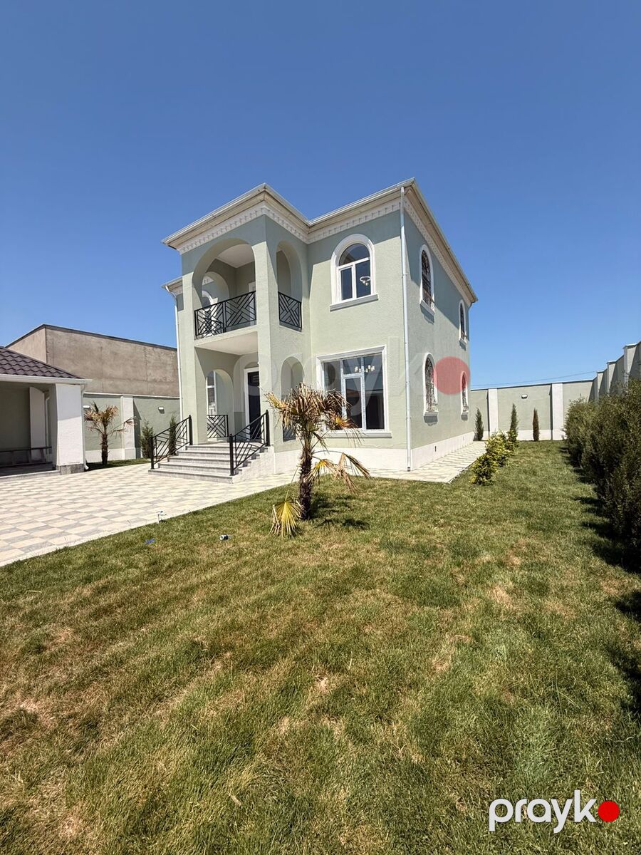 Satılır 4 otaqlı həyət evi/bağ evi 200 m² — Ev, villa, Bakı (3)