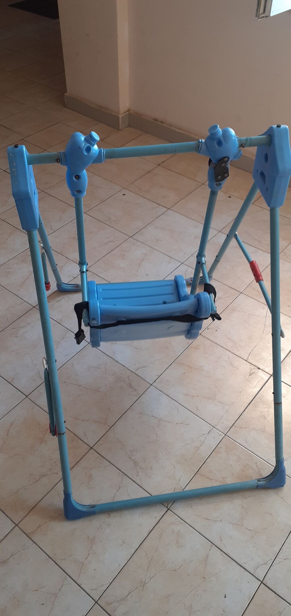 İşlənmiş, Oturacaq-yelləncək, Zontiksiz, Metal — Mebel, Bakı (3)