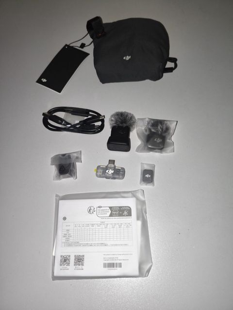 DJI Mic (USB‑C mobil qəbuledici ilə) – simsiz mikrofon sistemi — Bakı