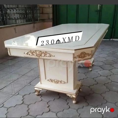 Klassik üslubda məclis/mətbəx masası - Rəng: krem-ağ, qızılı dekor