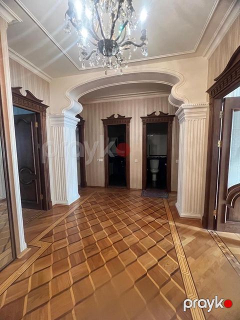 Satılır 3 otaqlı yeni tikili 140 m²