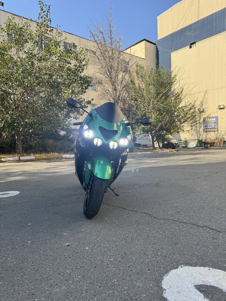 Kawasaki Ninja ZX-14, 1400 sm3, 2010 il, 22 600 km — Motosikletlər, Bakı (7)