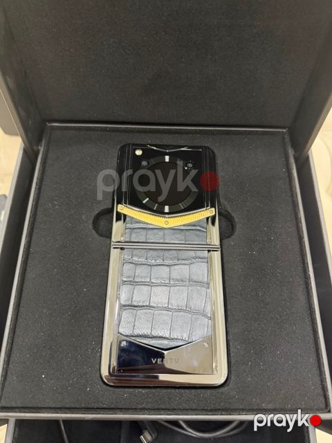 Vertu Ironflip Alligator Skin Navy Blue 512GB/12GB — Bakı