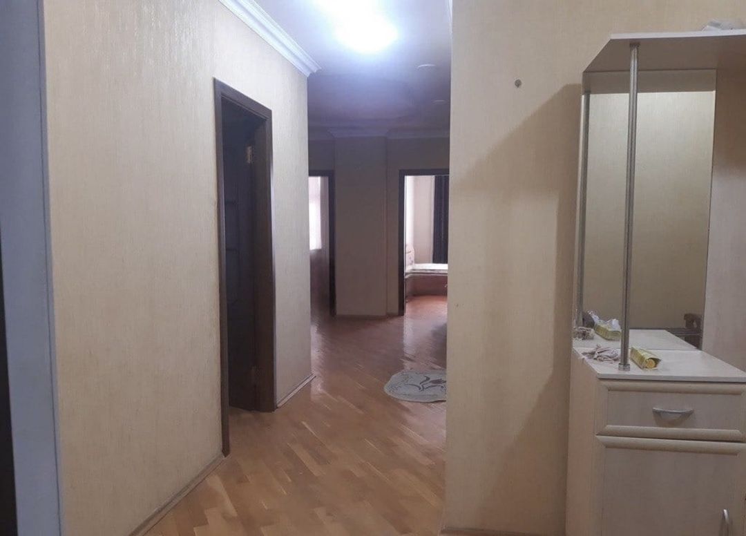 İcarəyə verilir 3 otaqlı köhnə tikili 126 m² — Mənzil, Bakı (7)