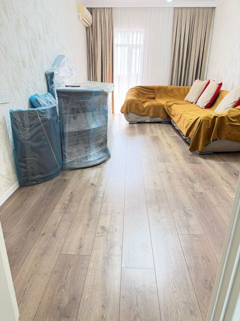Satılır 2 otaqlı köhnə tikili 58 m² — Məlahət