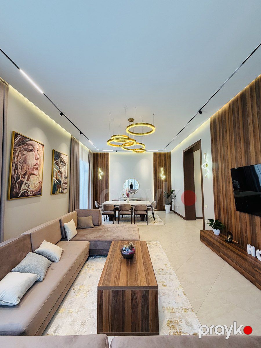 Satılır 5 otaqlı həyət evi/bağ evi 250 m² — Ev, villa, Bakı (8)