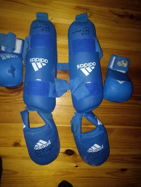 Adidas karate qoruyucu dəst - Rəng: mavi - WKF Approved (WKF