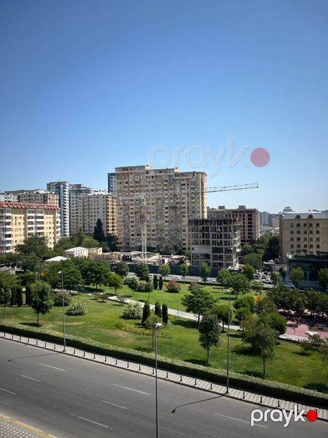 İcarəyə verilir 3 otaqlı köhnə tikili 75 m²