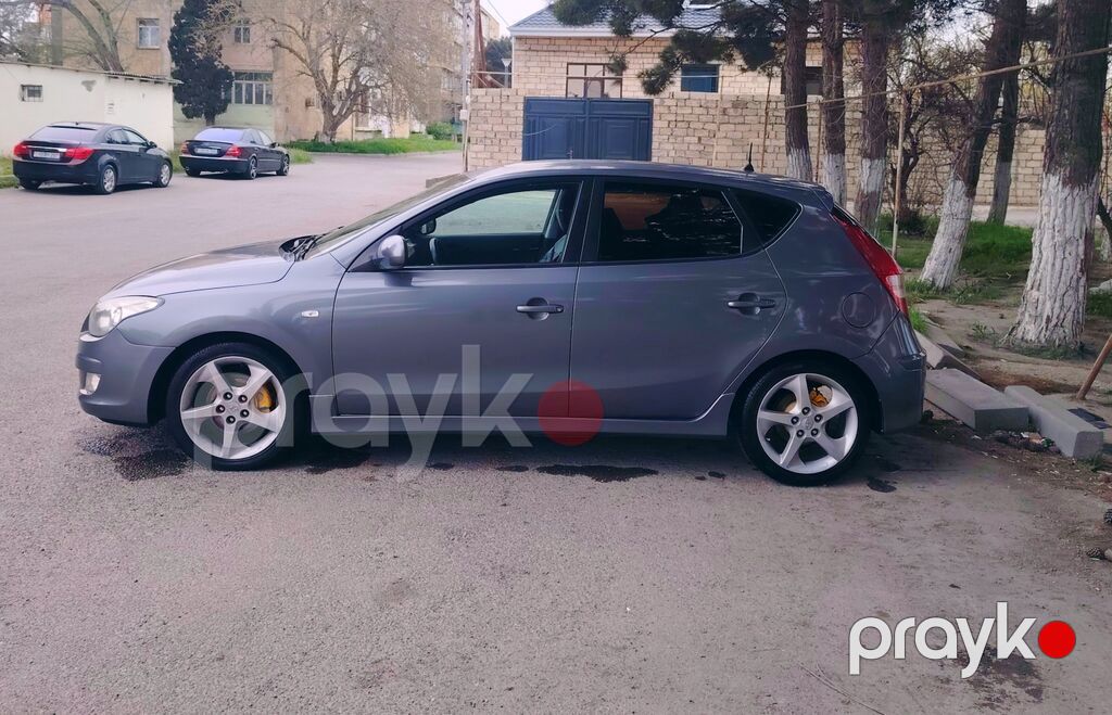 Hyundai i30: 1.4 l | 2011 il Hetçbek — Avtomobillər, Bakı (2)