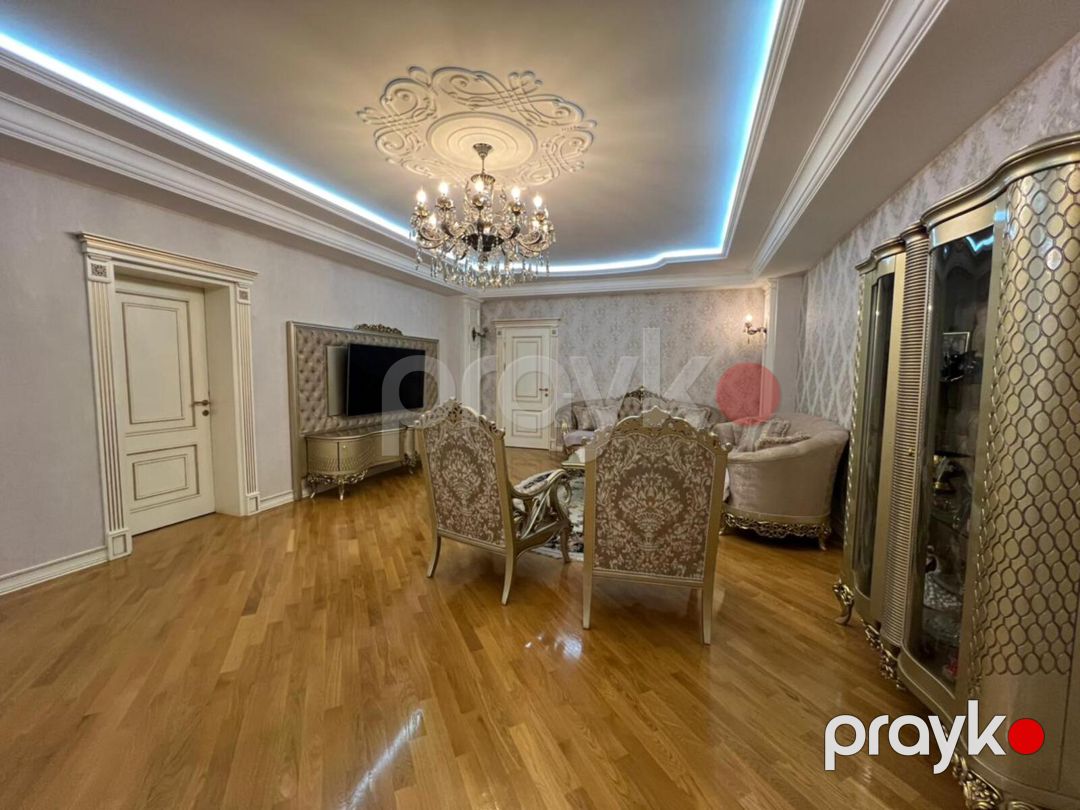 Satılır 4 otaqlı yeni tikili 208 m² — Mənzil, Bakı (2)