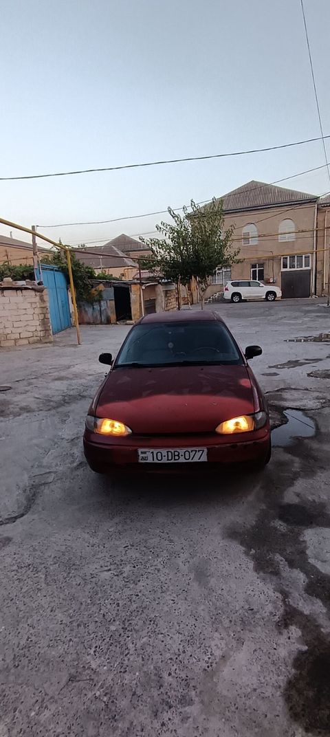Hyundai Accent 1995 il, 1.5L sedan, 5000 AZN