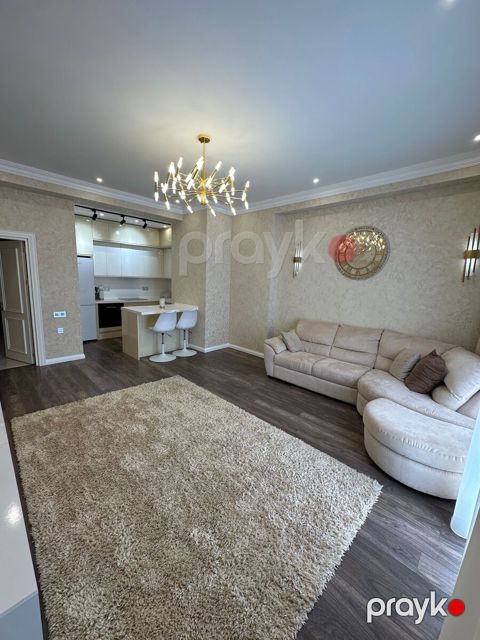İcarəyə verilir 3 otaqlı yeni tikili 100 m²