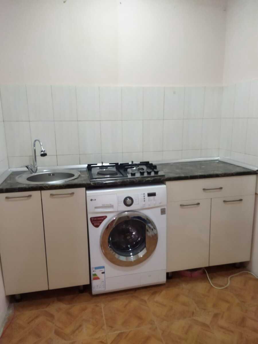 Satılır 2 otaqlı köhnə tikili 45 m² — Mənzil, Bakı (9)