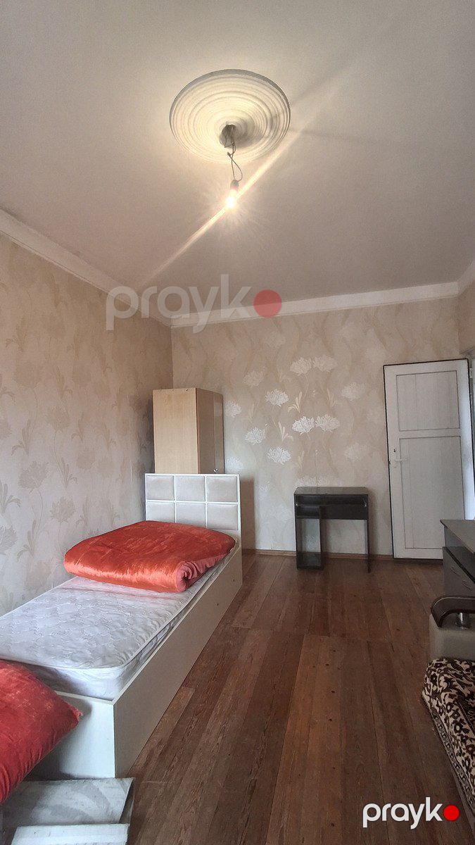 Satılır 1 otaqlı köhnə tikili 44 m² — Mənzil, Bakı (2)