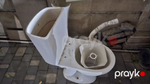 Unitar və hamam da istifade etmək üçün əl yumaq vasitə — Nejdet
