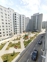 Satılır 4 otaqlı yeni tikili 100 m² — Surət Bəy
