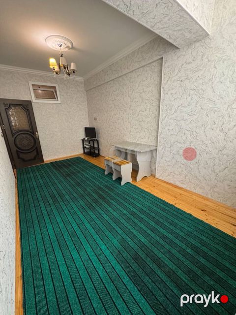 Satılır 3 otaqlı yeni tikili 50 m²