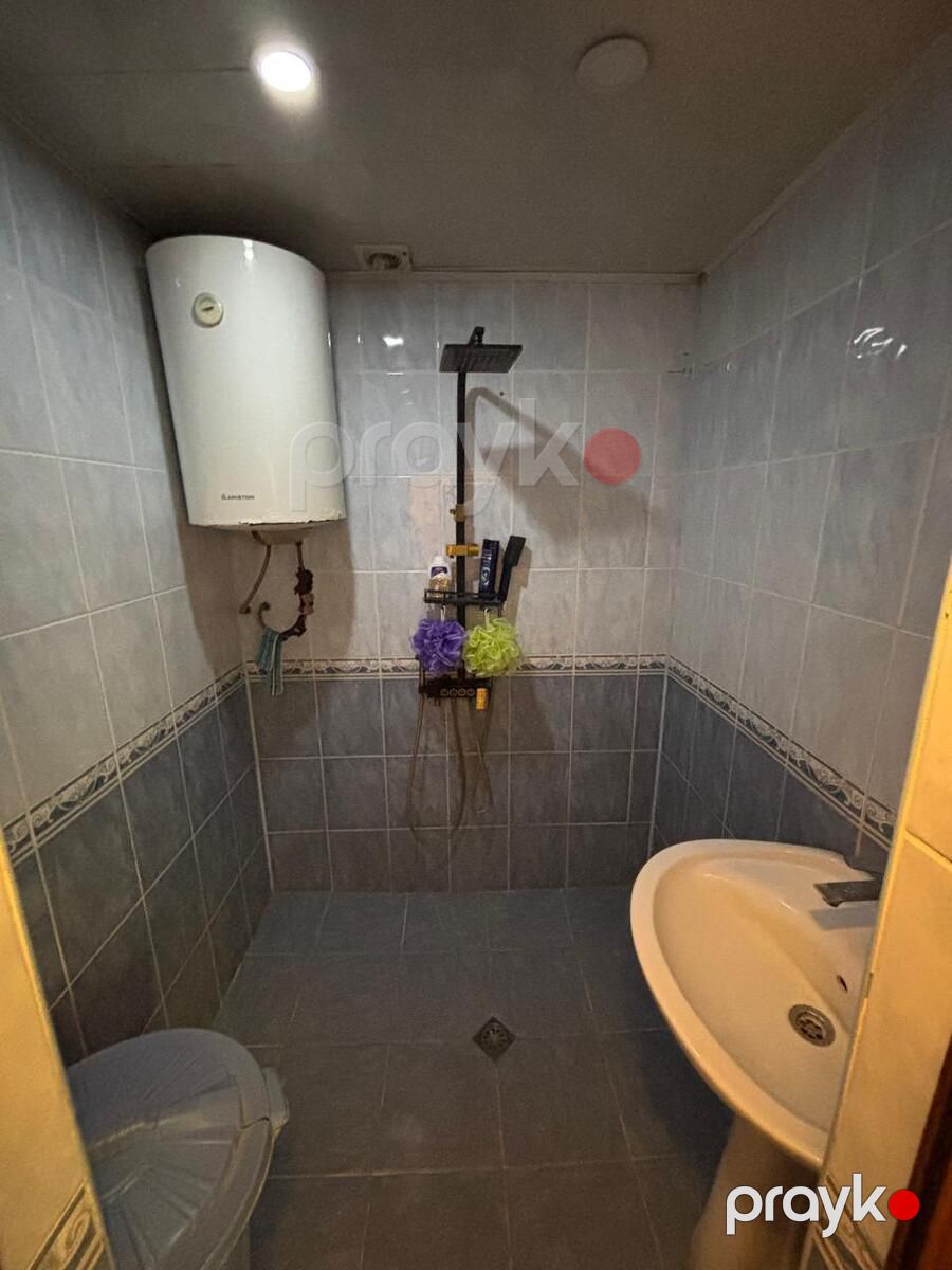 Satılır 2 otaqlı köhnə tikili 65 m² — Mənzil, Bakı (6)