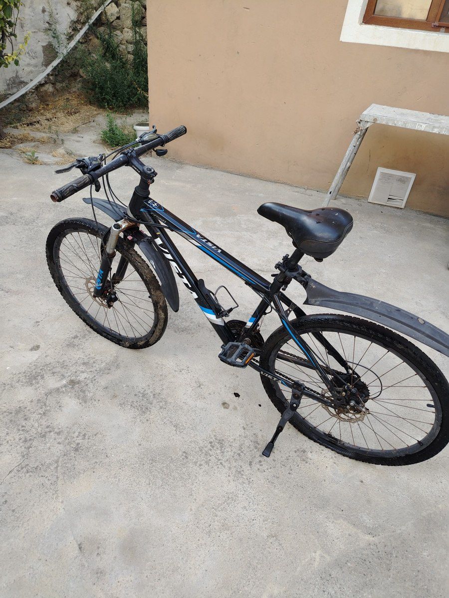 Velosipedlər — Velosipedlər, Bakı