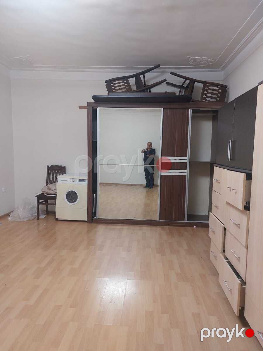 Satılır 2 otaqlı köhnə tikili 45 m² — Mənzil, Bakı (3)