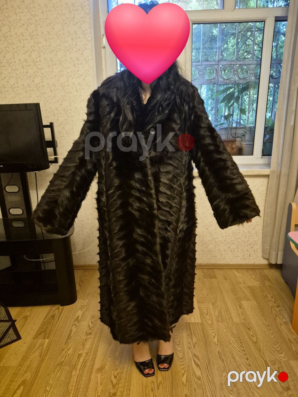 Qadınlar üçün uzun qara xəz palto, 48 razmerde brend mal TECILI — Şəxsi əşyalar, Bakı (6)