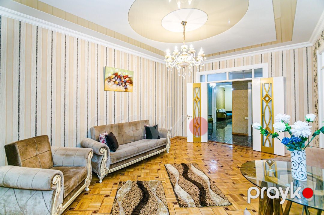 İcarəyə verilir 4 otaqlı köhnə tikili 170 m² — Mənzil, Bakı (6)