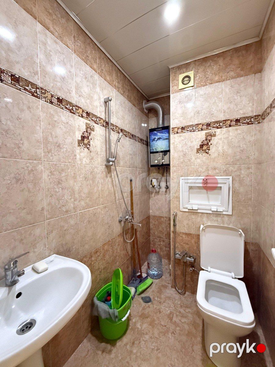 İcarəyə verilir 1 otaqlı köhnə tikili 45 m² — Mənzil, Bakı (9)