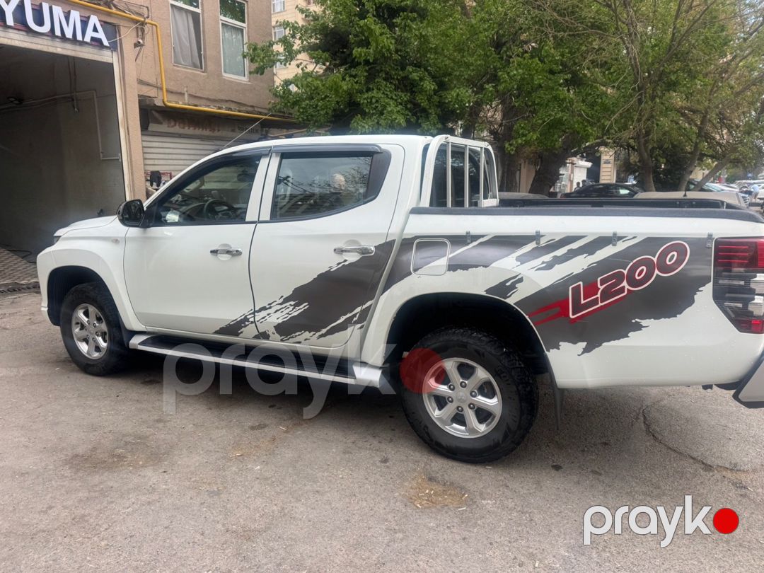 Mitsubish L200 Pikap icarəsi 77-OP-968 — Avtomobil icarəsi, Bakı (6)