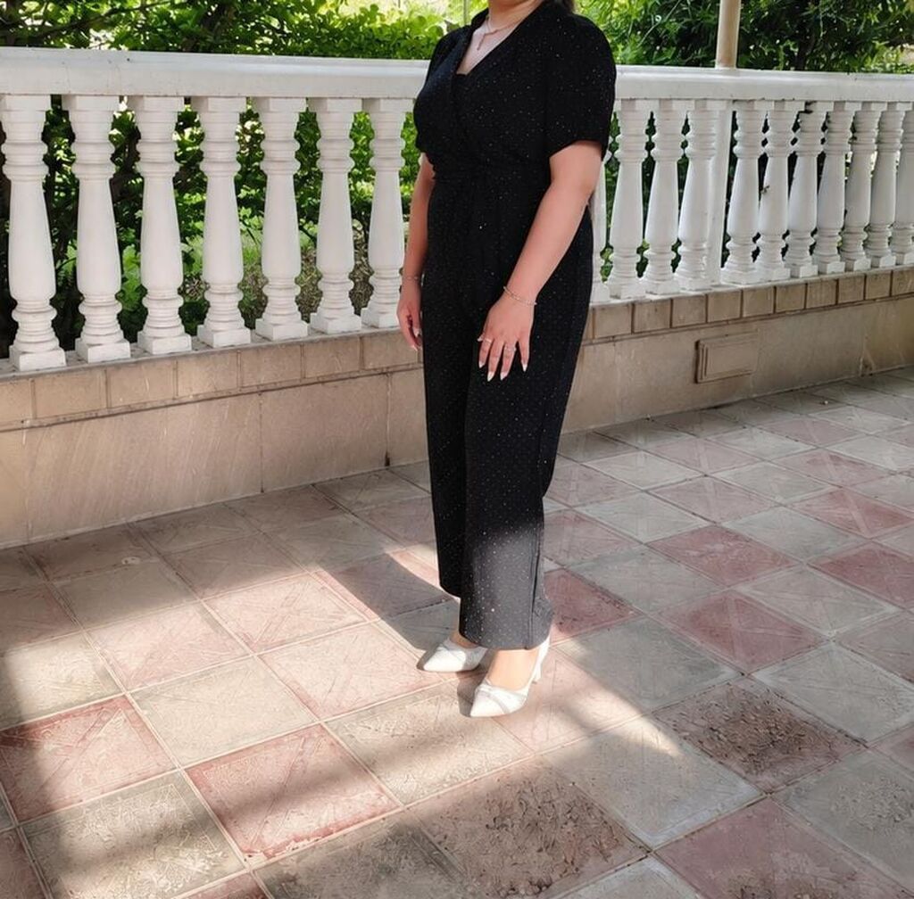 Qadın tulumu – qara, xırda ağ xallı dizayn - Model: qısaqollu — Mallar, İmişli (3)