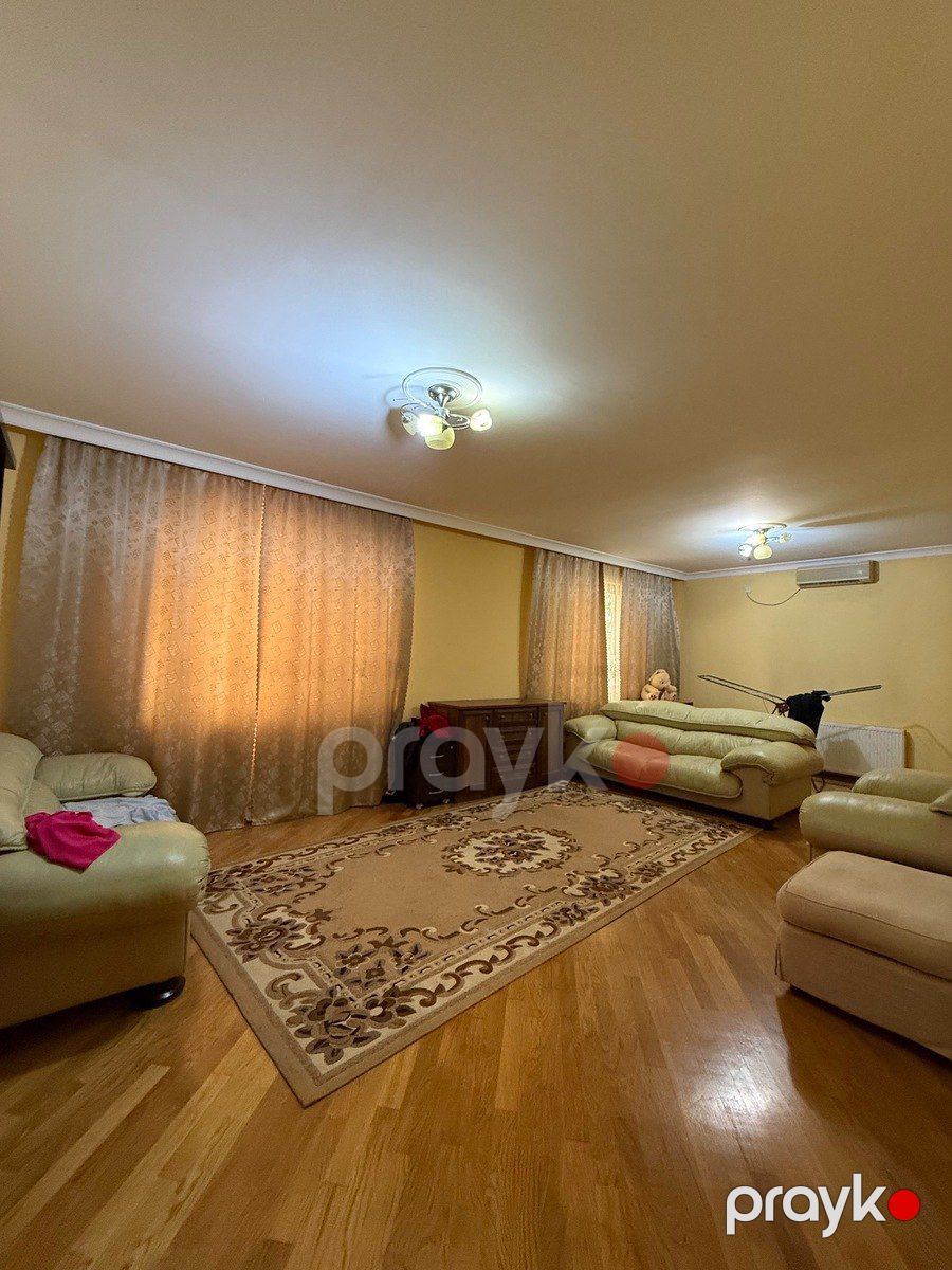 Satılır 12 otaqlı həyət evi/bağ evi 600 m² — Ev, villa, Bakı (8)