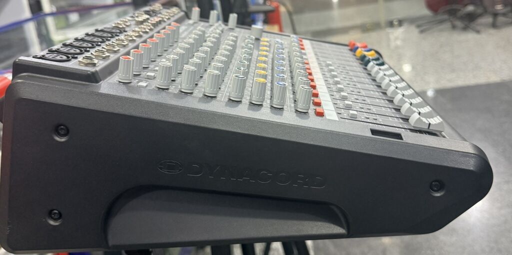 Dynacord PowerMate 600-3 active mixer satılır. Almaniya istehsalıdır — Mallar, Masazır (2)
