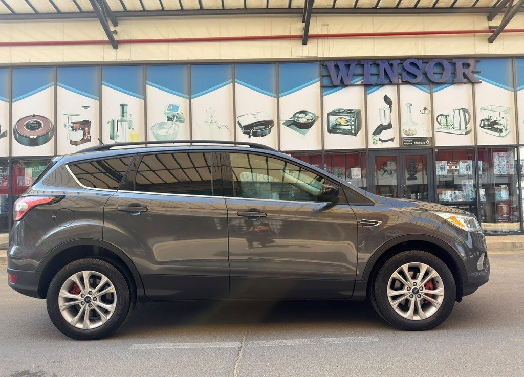 Ford Escape, 2017 il, 67000 km — Avtomobillər (5)