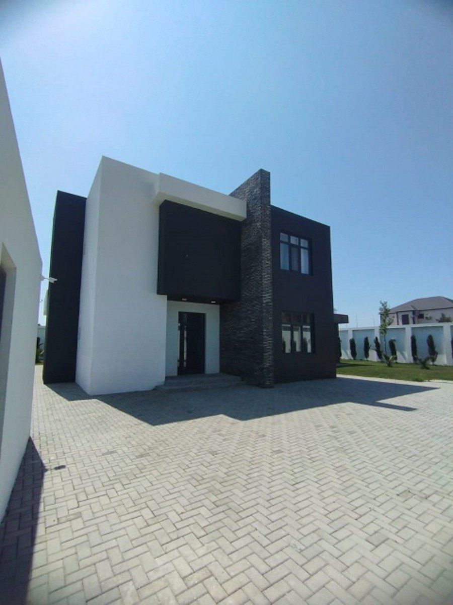 Satılır 4 otaqlı həyət evi/bağ evi 300 m² — Ev, villa, Bakı (9)