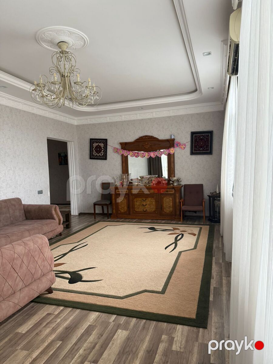 Satılır 9 otaqlı həyət evi/bağ evi 300 m² — Ev, villa, Bakı (4)