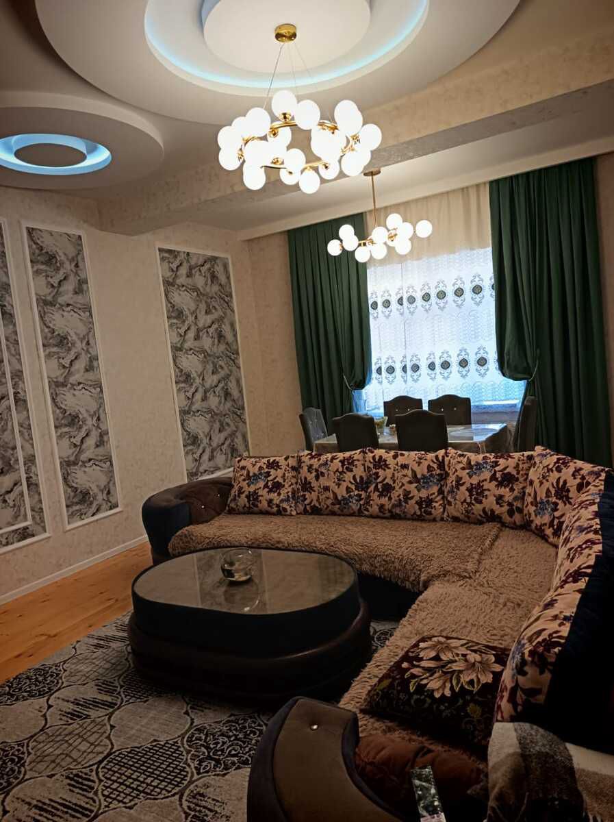 Həyət evi, Saray qəs. — Ev, villa, Sumqayıt (2)