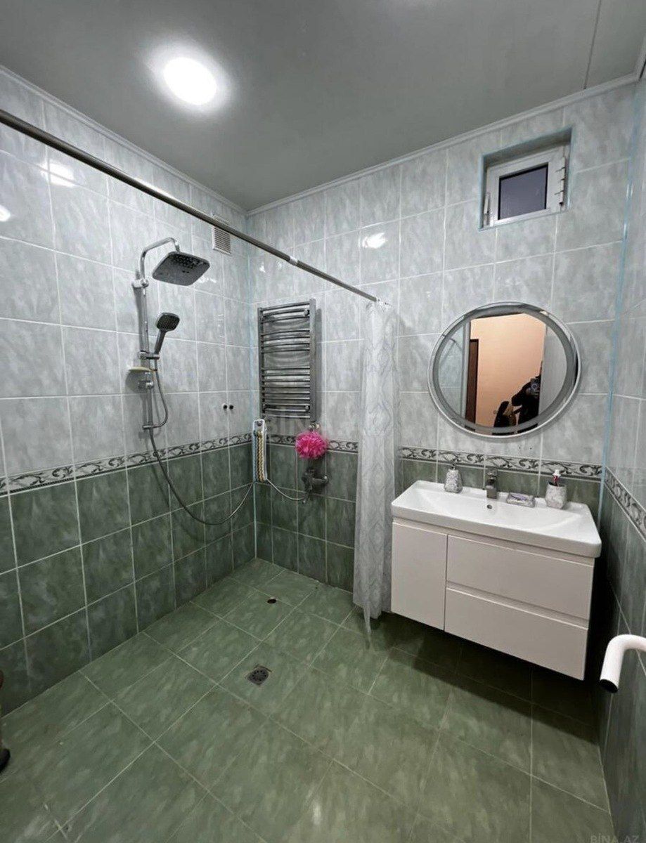 Satılır 6 otaqlı həyət evi/bağ evi 200 m² — Ev, villa, Bakı (8)