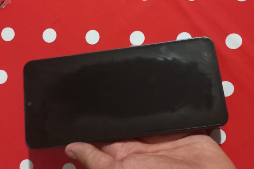 Redmi 13C, 64 GB, rəng - Qara, Barmaq izi — Elektronika, Ucar