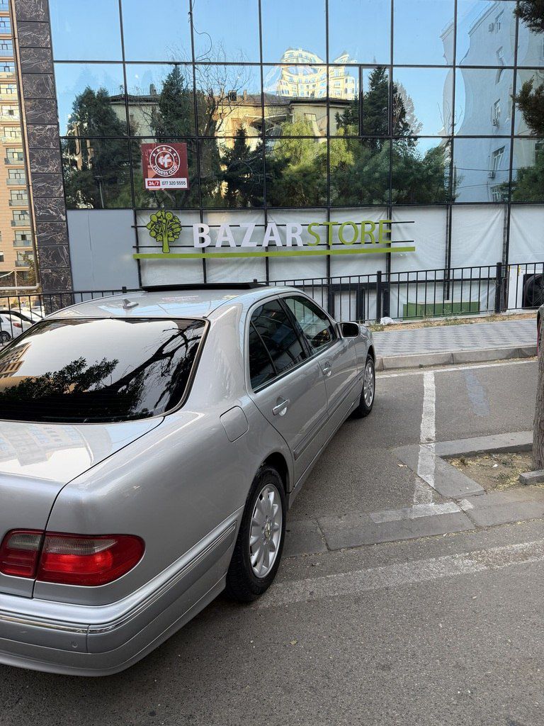 Mercedes E 240, 2.6 L, 2001 il, 326 145 km — Avtomobillər, Bakı (2)