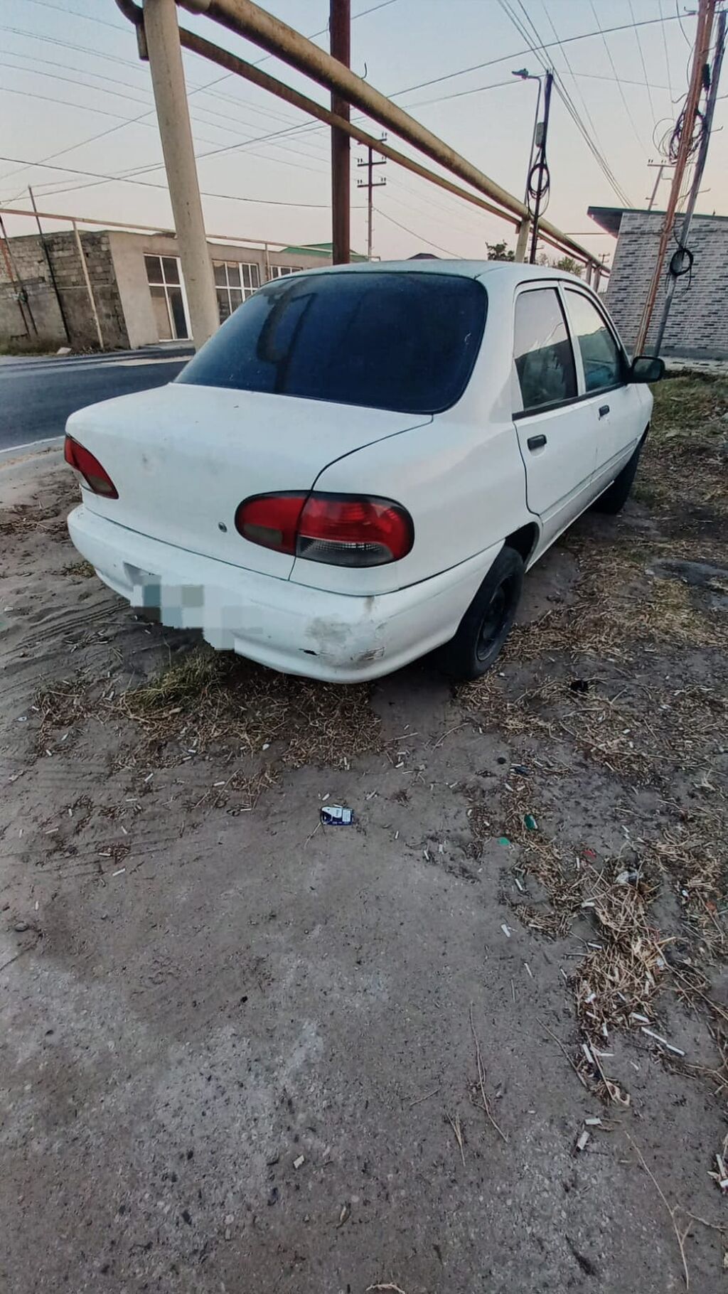 Kia Avella: 1.3 l | 1997 il Hetçbek — Avtomobillər, Digah (6)