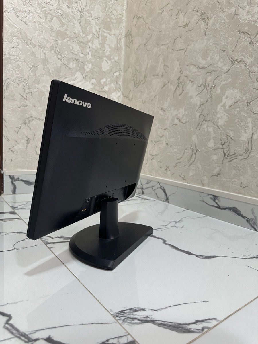 Monitor Lenovo 20 ekran — Elektronika, Bakı (2)