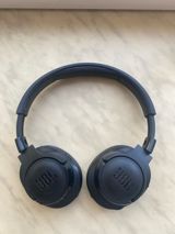 Qulaqlıq JBL tune 710bt — Ürünler