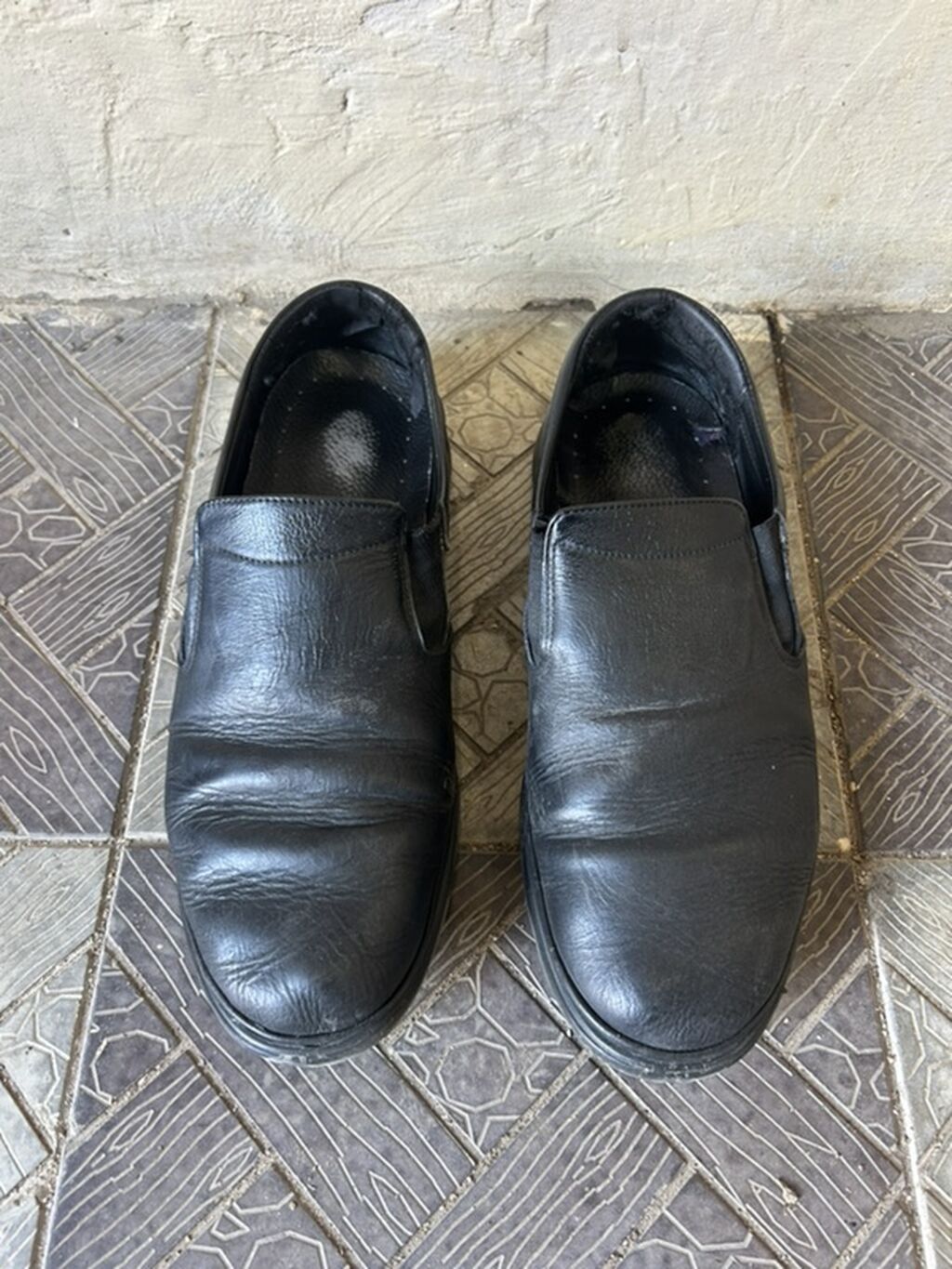 Qara rəngli kişi loaferləri - Model: Slip-on (bağsız), klassik loafer — Ayaqqabılar, Bakı