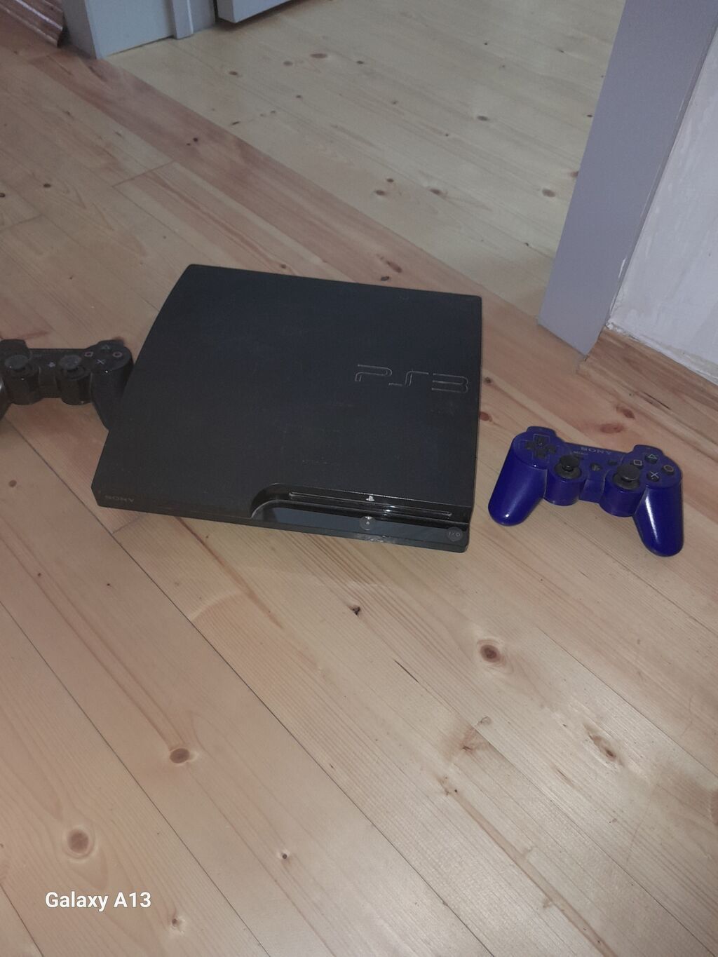 Məhsul: Sony PlayStation 3 (PS3) Slim oyun konsolu Xüsusiyyətlər: -
