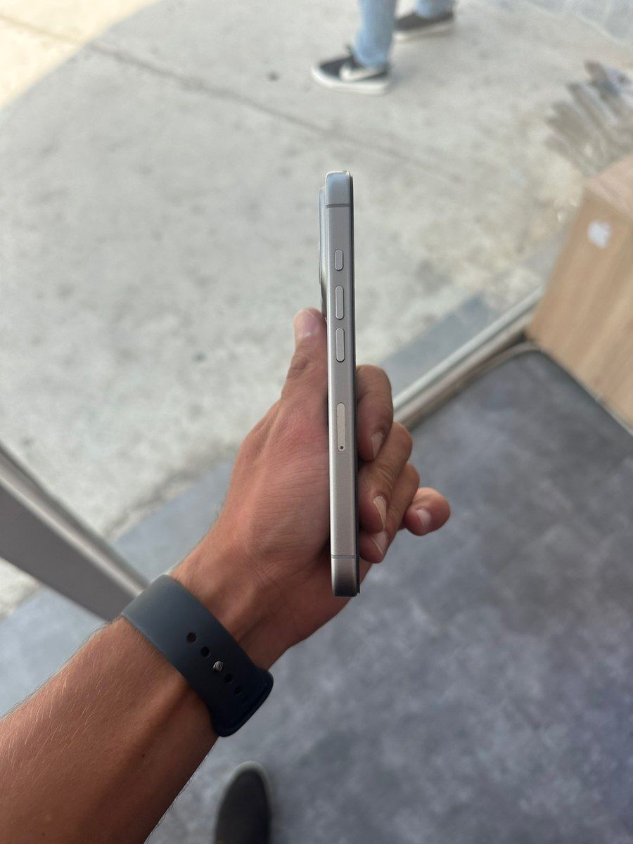 Apple iPhone 17 Pro Silver 1TB/12GB — Smartfonlar, Bakı (2)