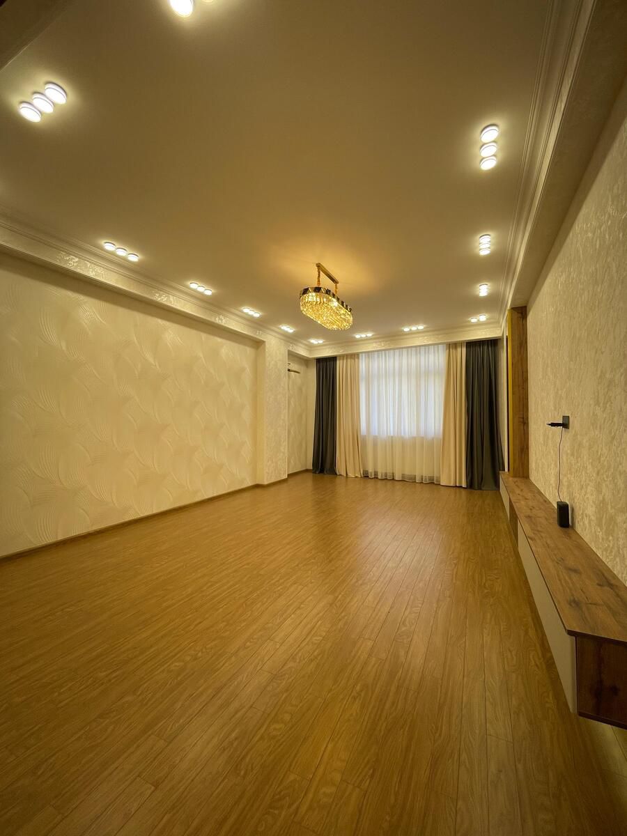 Satılır 3 otaqlı yeni tikili 145 m² — Mənzil, Bakı (10)