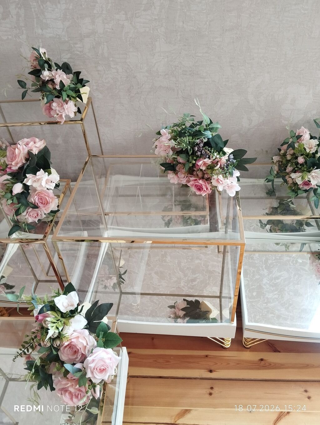 Şəffaf vitrin/display stendləri dəsti - Material: qalın şüşə — Mallar, Sumqayıt (9)
