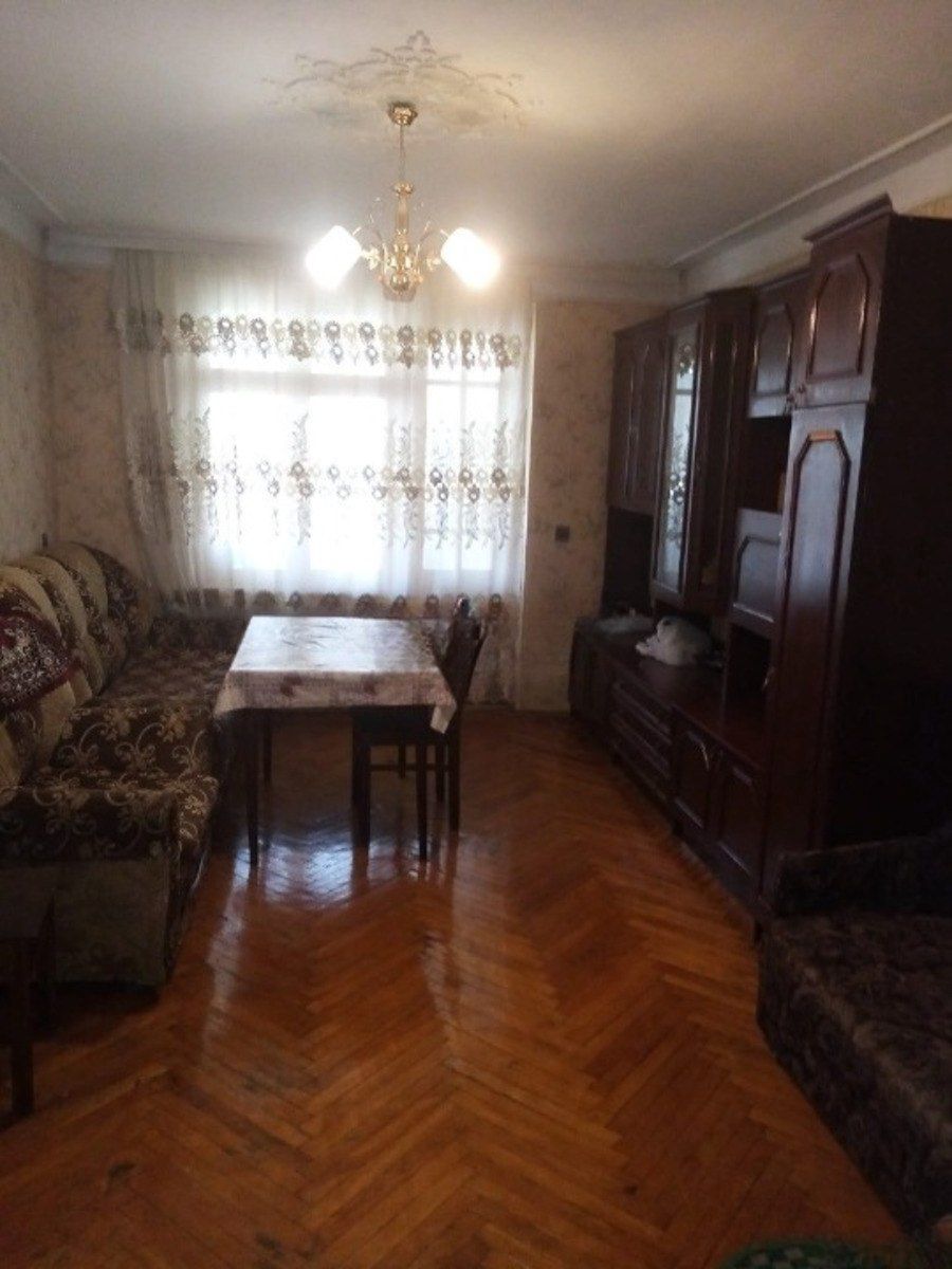 İcarəyə verilir 2 otaqlı köhnə tikili 60 m² — Mənzil, Bakı
